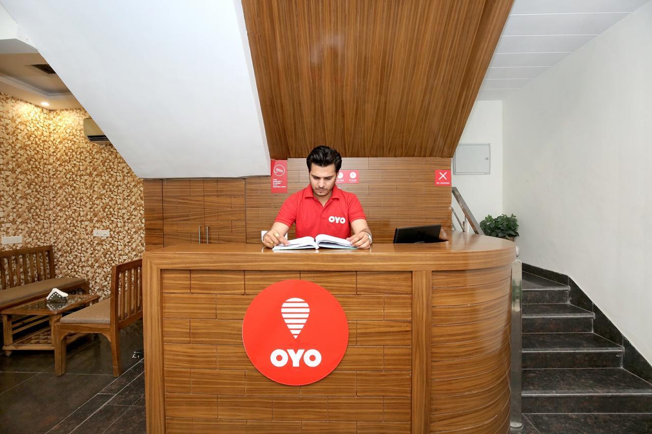 Oyo 13373 Hotel Royal Star Panchkula Eksteriør bilde